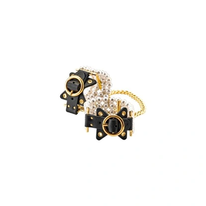 Soiree Pearl Handbojor